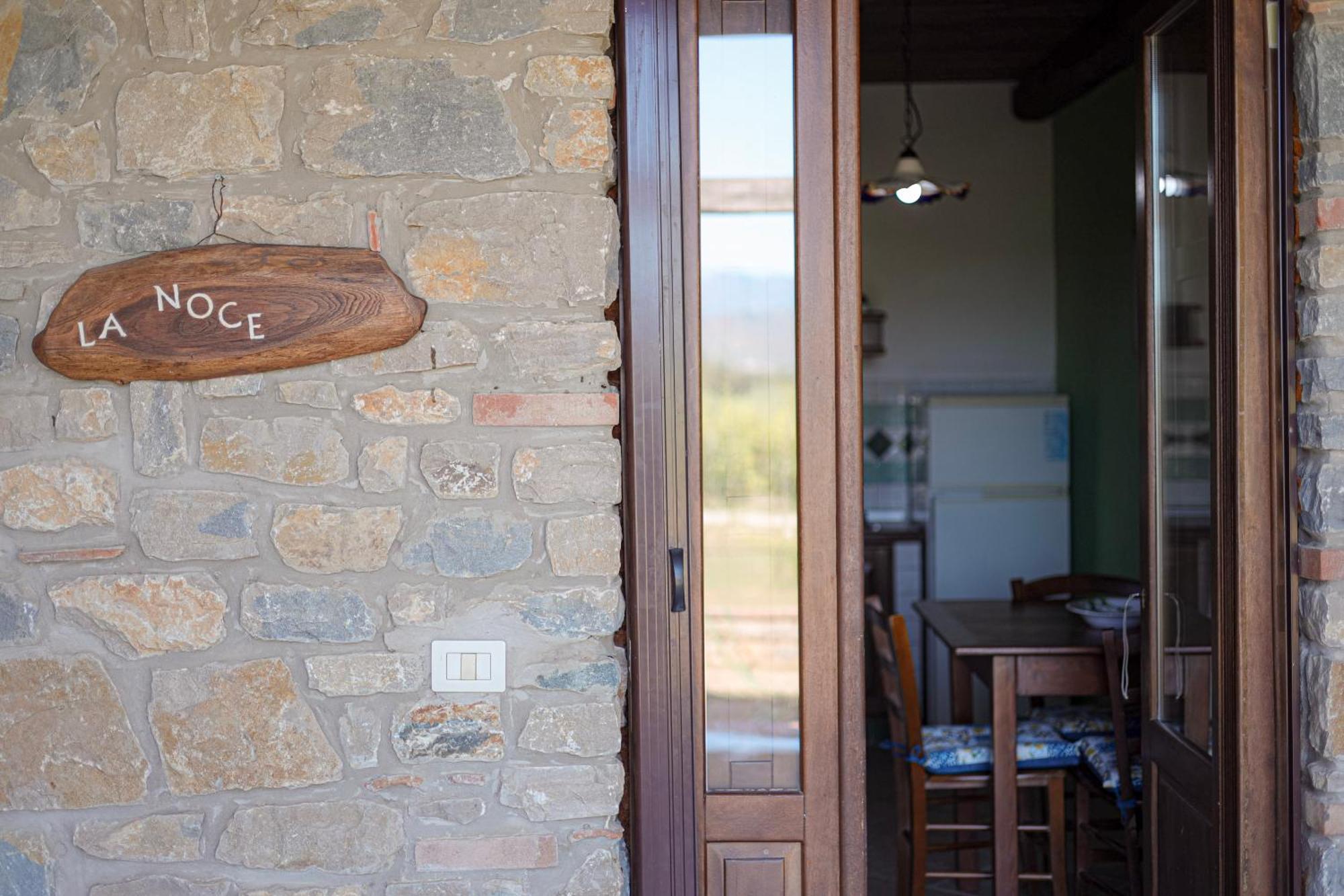 Agriturismo Il Pozzo カザール・ヴェリーノ エクステリア 写真